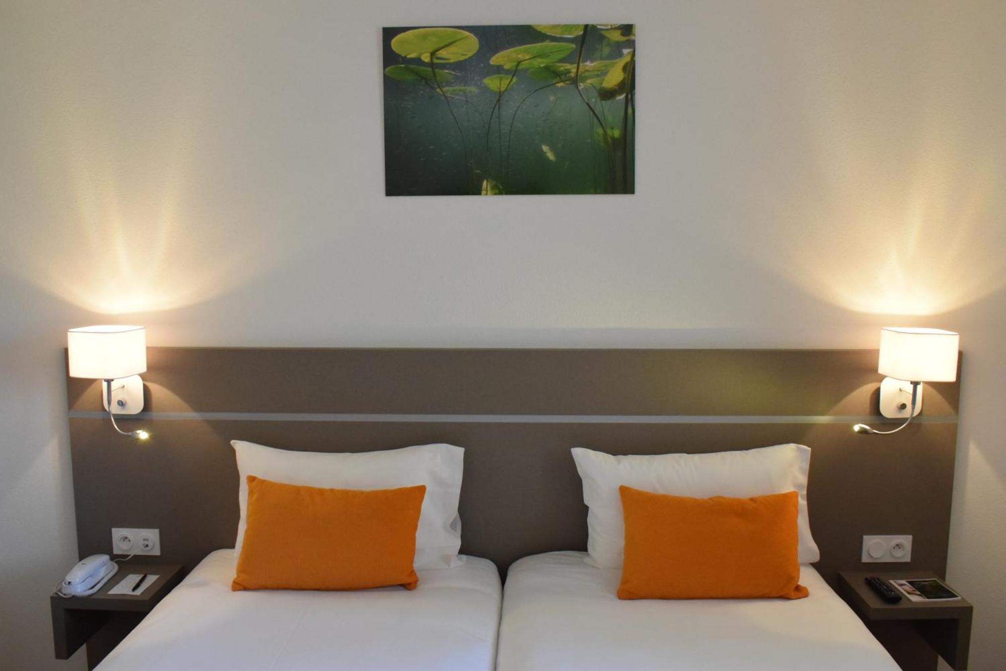 Hotel Spa Les Rives Sauvages Мальбюисон Экстерьер фото